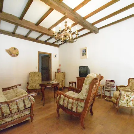 Vakantiehuis In With Garden, Cleaning Included